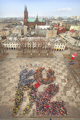 Logo �ESK na Rynku Starego Miasta